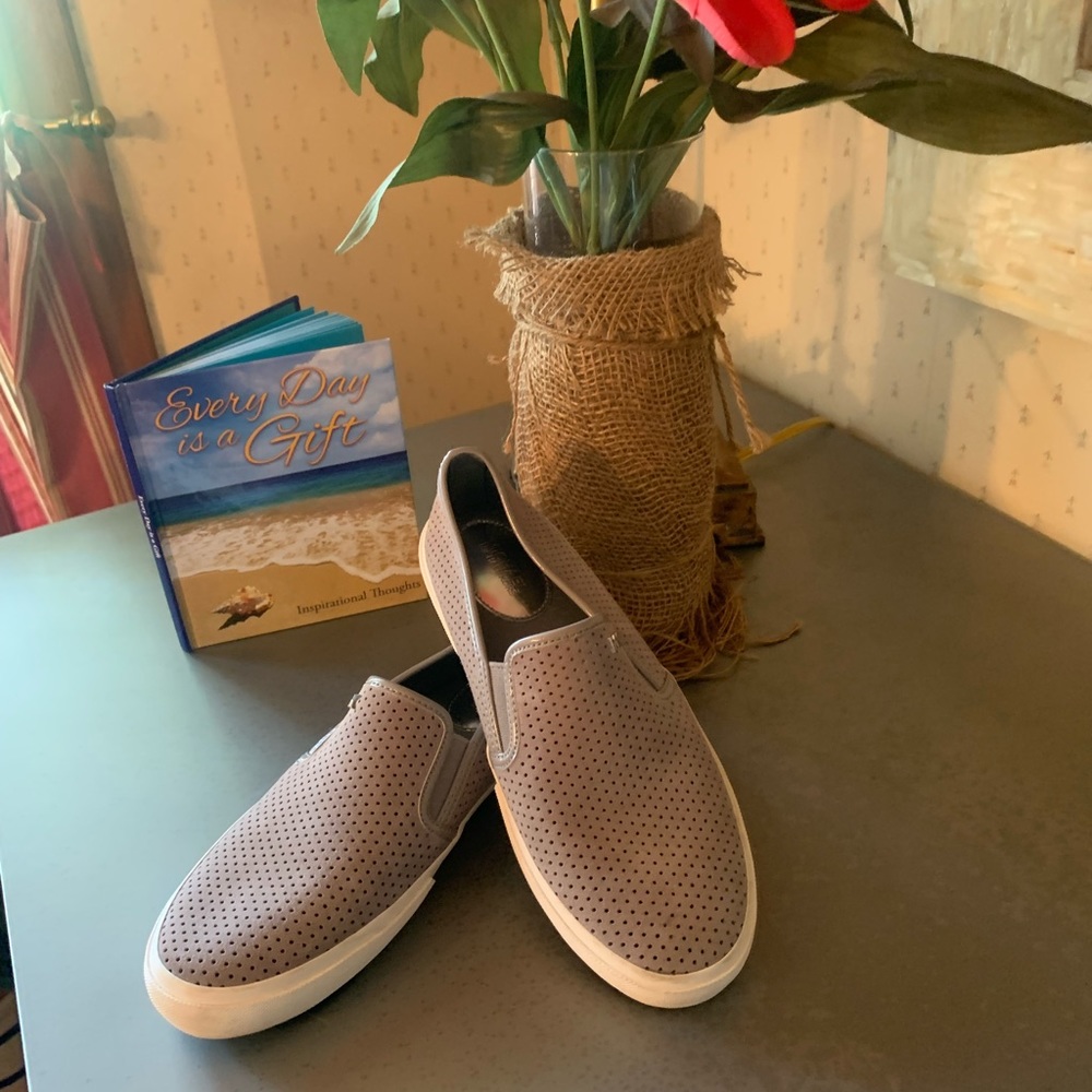 MICHAEL KORS  slip on sneakers,gently used- silver- gray color, 7 MEDIUM